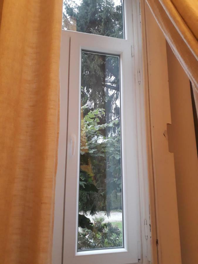 Arcisate Villa Sapi מראה חיצוני תמונה